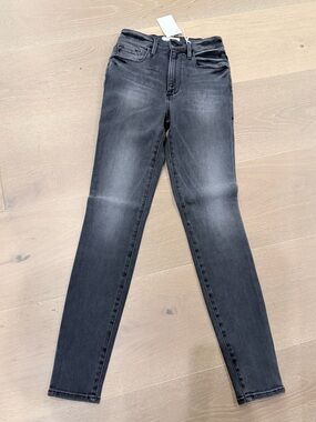 Frame Denim Black Washed Skinny Jeans